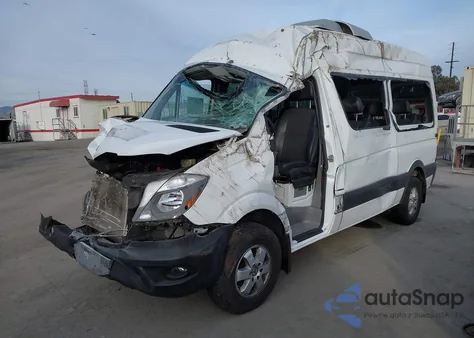 2014 Mercedes-Benz Sprinter 2500 Normal Roof from USA, damaged, VIN WDZPE7CCXE5886059
